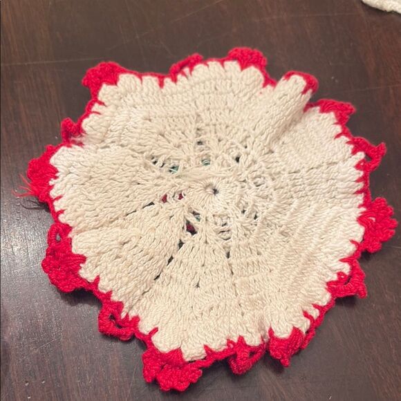 Handmade Crochet red Rose Pot Holders - Picture 3 of 9